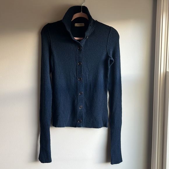 Inhabit cashmere button up sweater - Picture 3 of 9